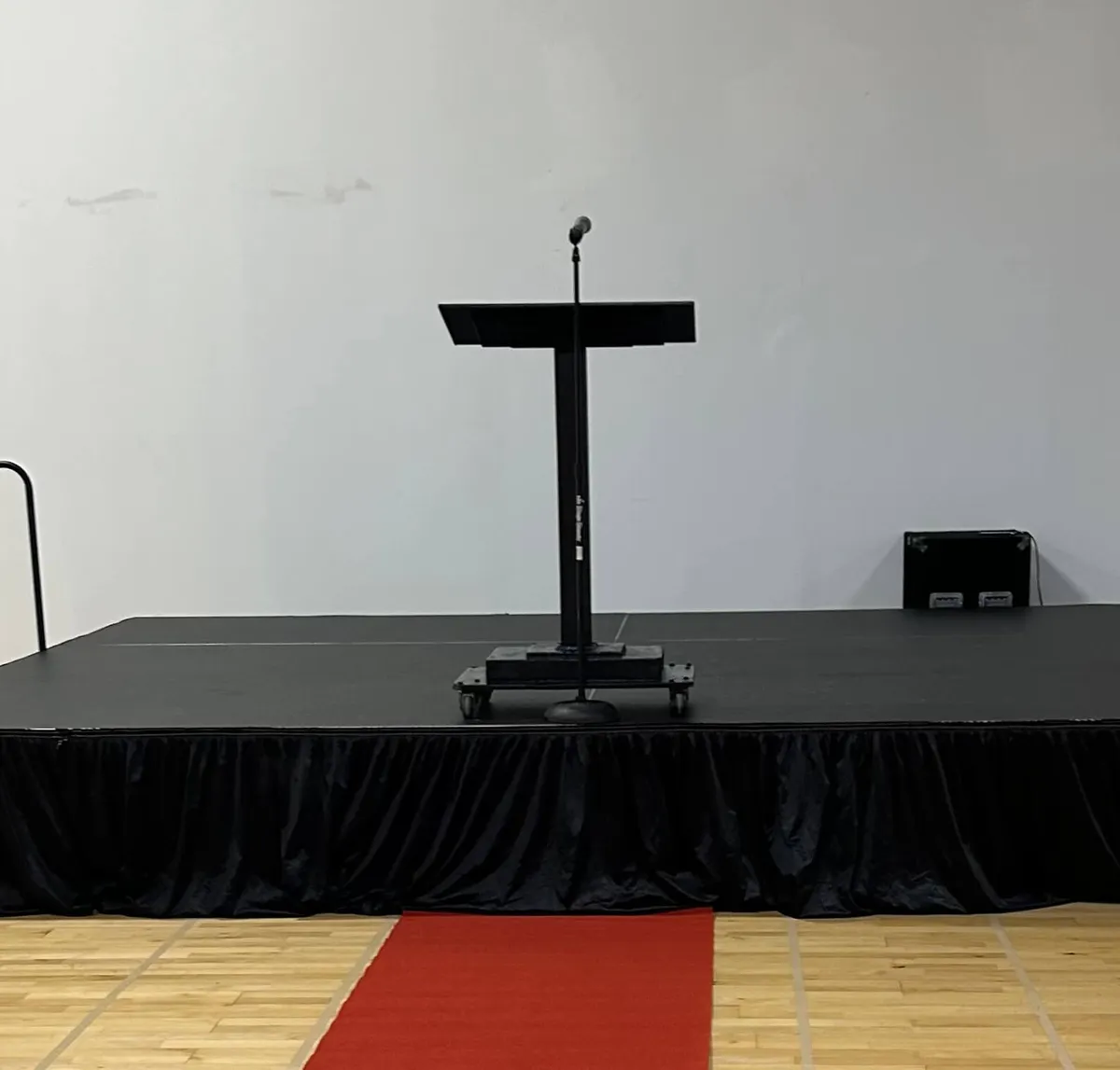 Standard podium rental from AMJ Spectacular Events for presentations and speeches in Chicago