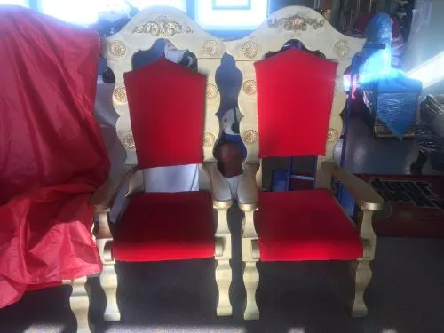 Santa's Chair gold and red velvet throne rental for holiday photos and events in Chicago