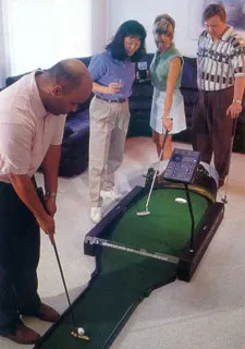 Ultimate Golf electronic putting green rental with putter and computerized scoring for events
